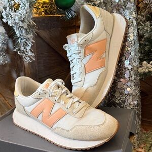 New Balance 237 V1 Women's Beige and Orange Sneakers Sz 10